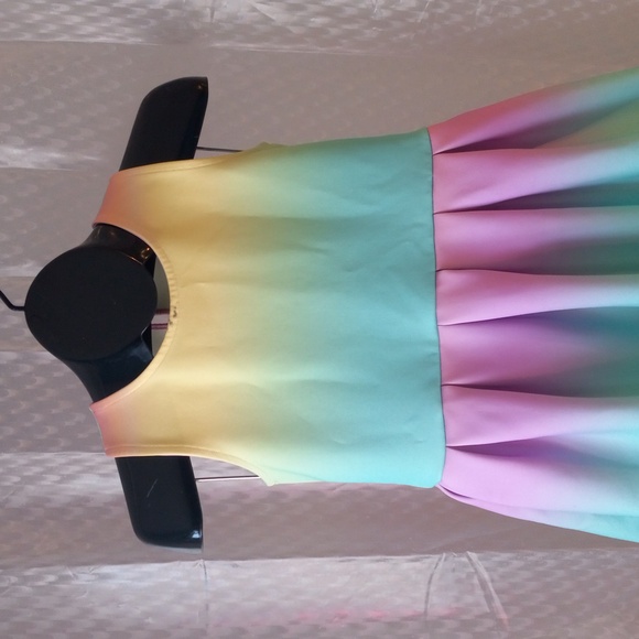 H&M Short Rainbow Dress For Girls Size 8-10 Y - Picture 5 of 9